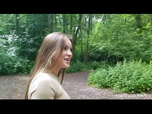 ❤️ エベリナに公共の場でのファックを提案した。彼女はイエスと言った。そして、私は彼女のお尻をファックし、彼女の口の中にザーメンを入れた。そして彼女は小便をした。 上質なセックス ❌️❤