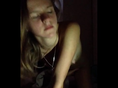 ❤️ 少女がオナニーしてクンクンする 上質なセックス ❌️❤